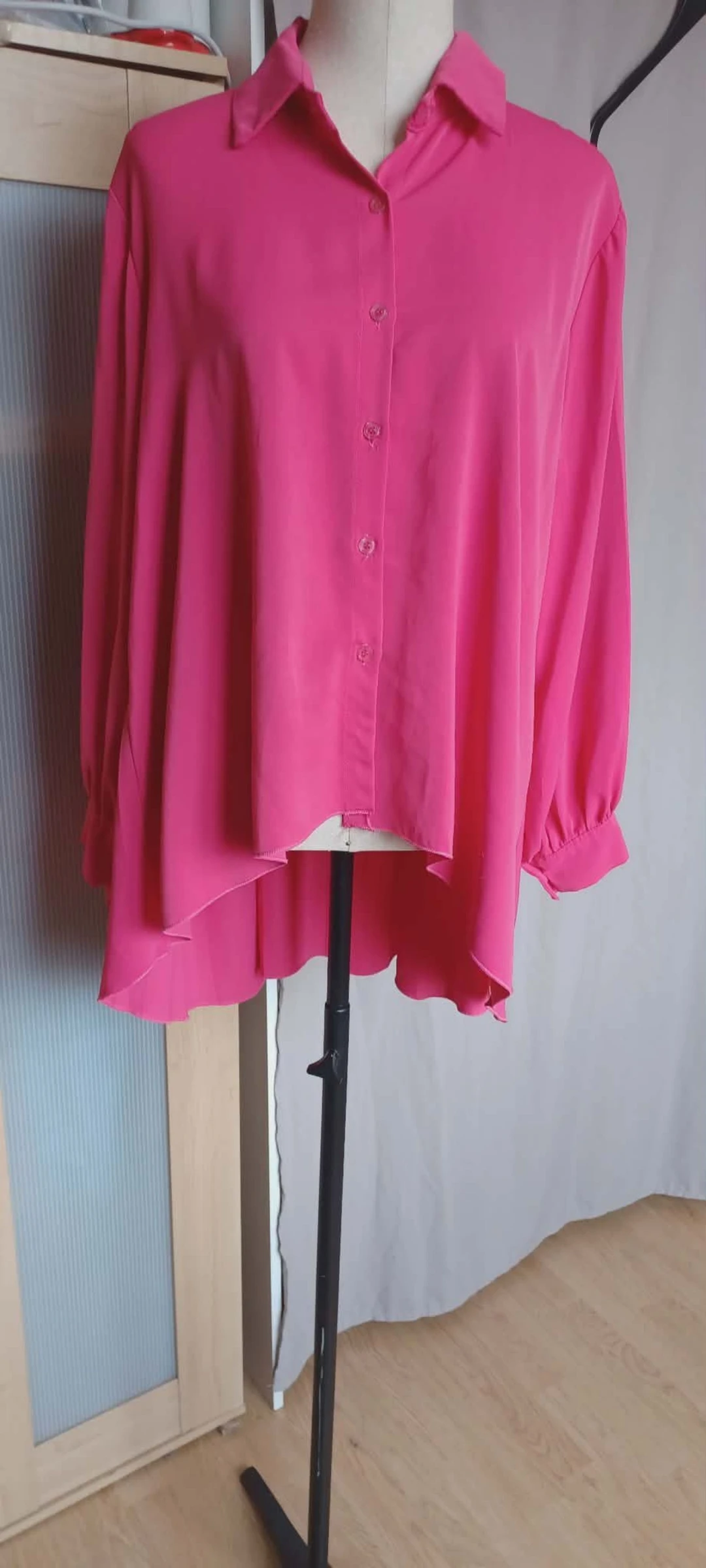 Tres jolie blouse manches longue femme T U